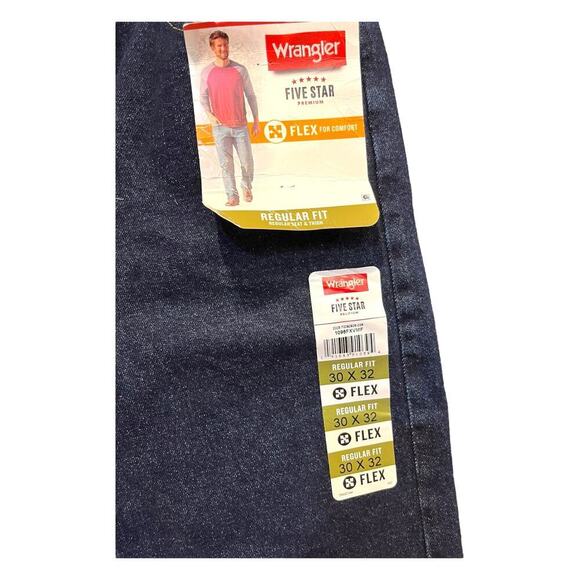Wrangler Flex Jeans Dark Wash NWT 30 X 32 Regular - Picture 2 of 5